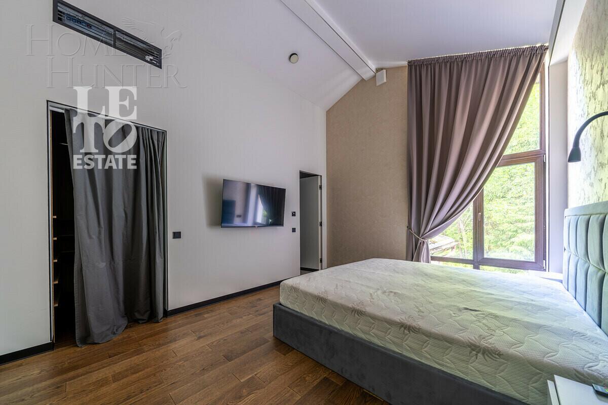 2-этажный коттедж 370 м² с отделкой