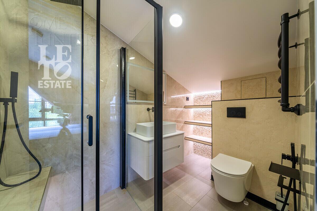 2-этажный коттедж 370 м² с отделкой