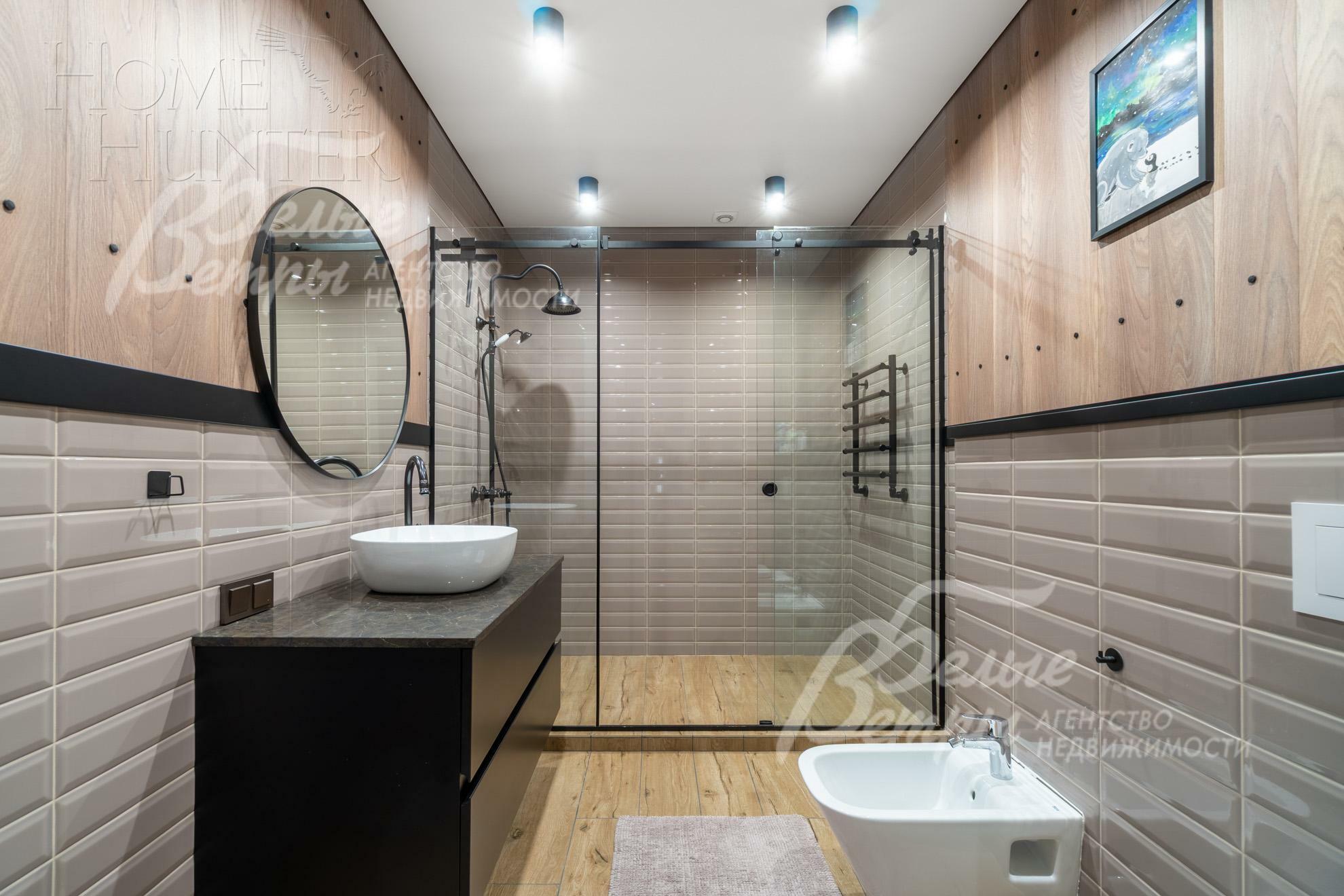 2-этажный коттедж 700 м² с отделкой