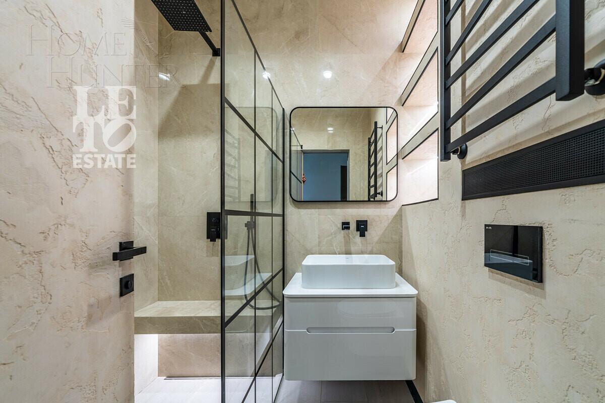 2-этажный коттедж 370 м² с отделкой