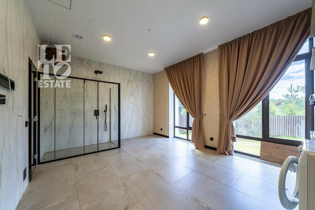 2-этажный коттедж 370 м² с отделкой