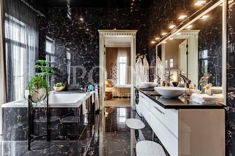 2-этажный коттедж 600 м² с отделкой