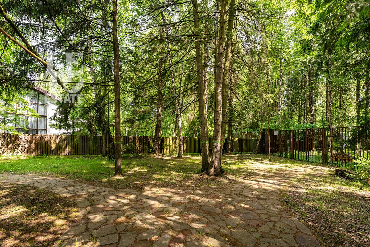 2-этажный коттедж 370 м² с отделкой