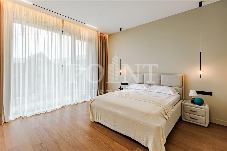 2-этажный коттедж 349.7 м² с отделкой