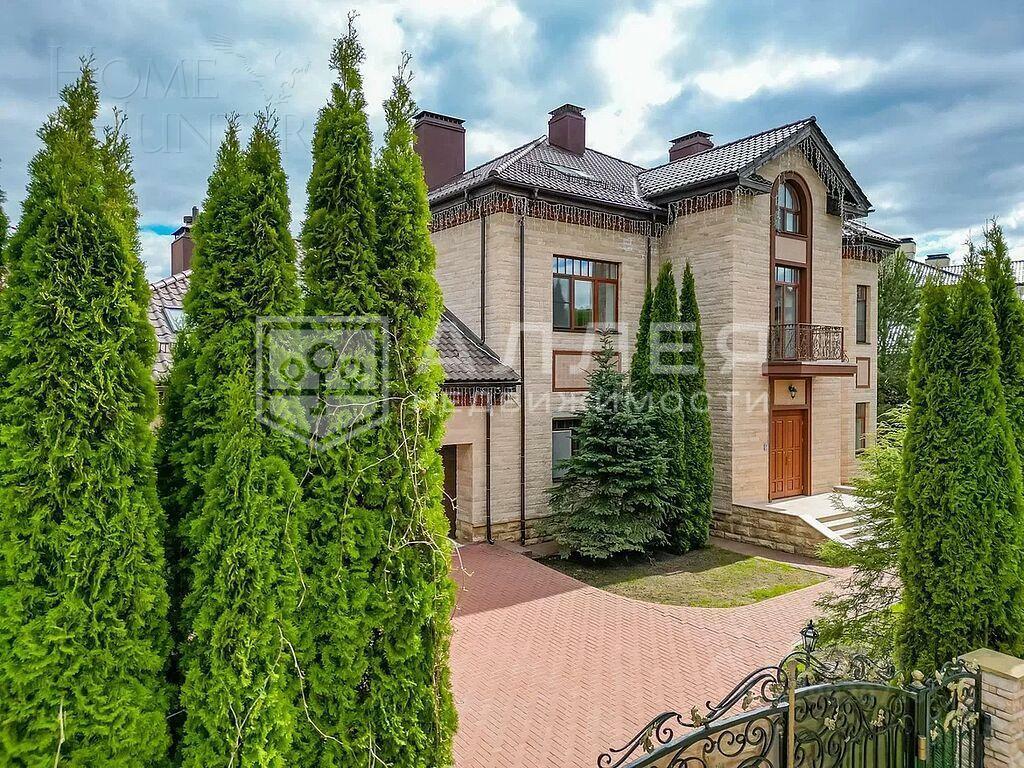 2-этажный коттедж 1 378 м² с отделкой