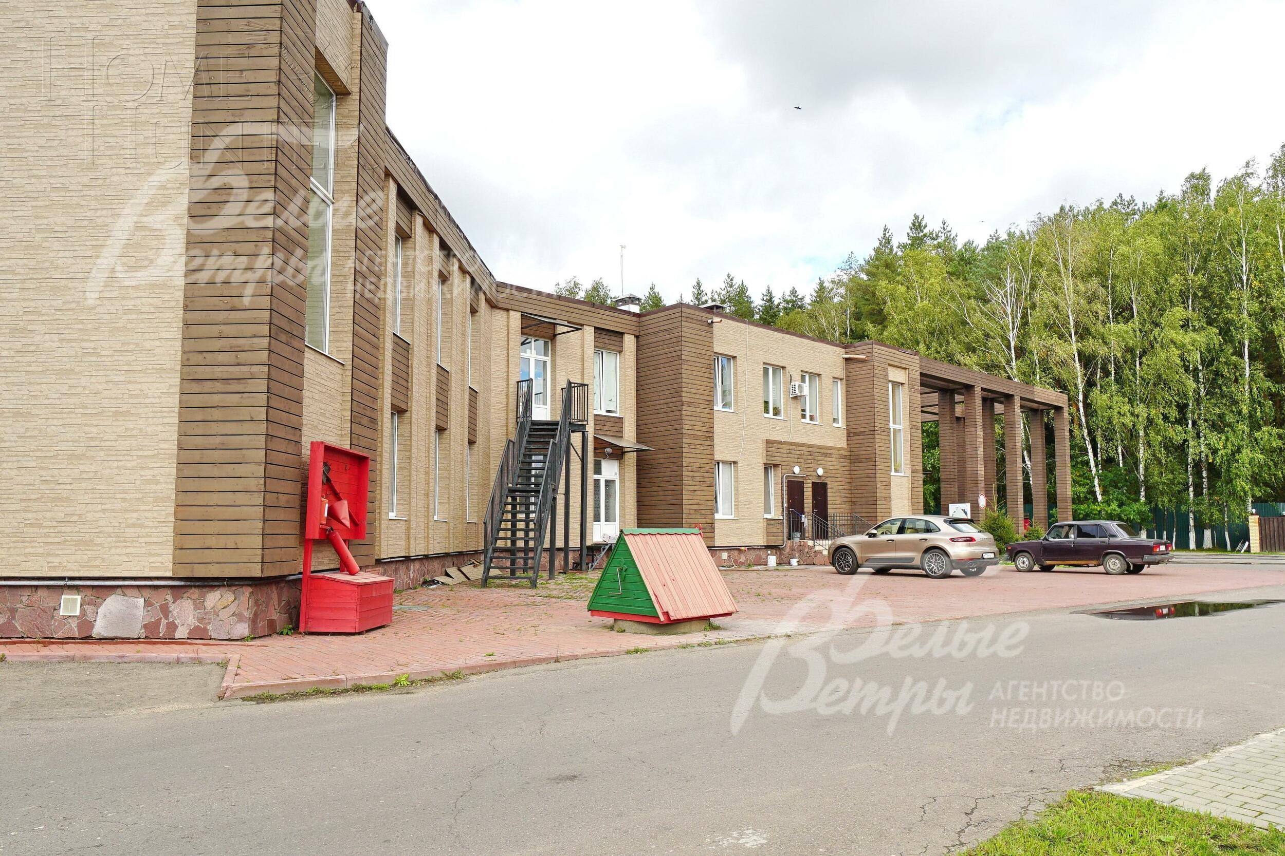 2-этажный коттедж 223 м² с отделкой