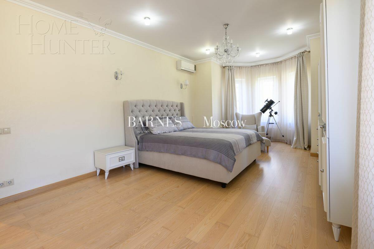 2-этажный коттедж 230 м² с отделкой