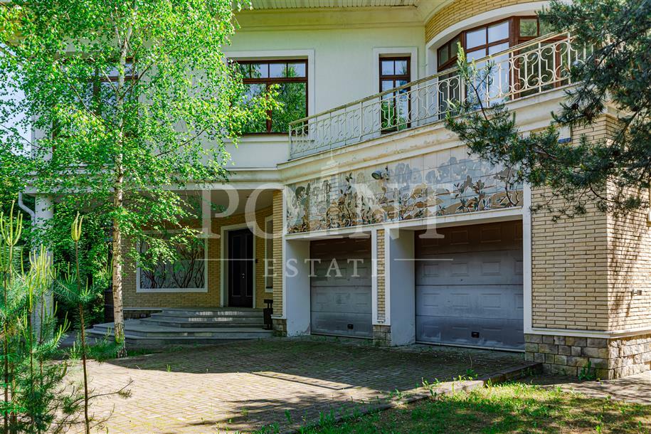 2-этажный коттедж 402.8 м² с отделкой