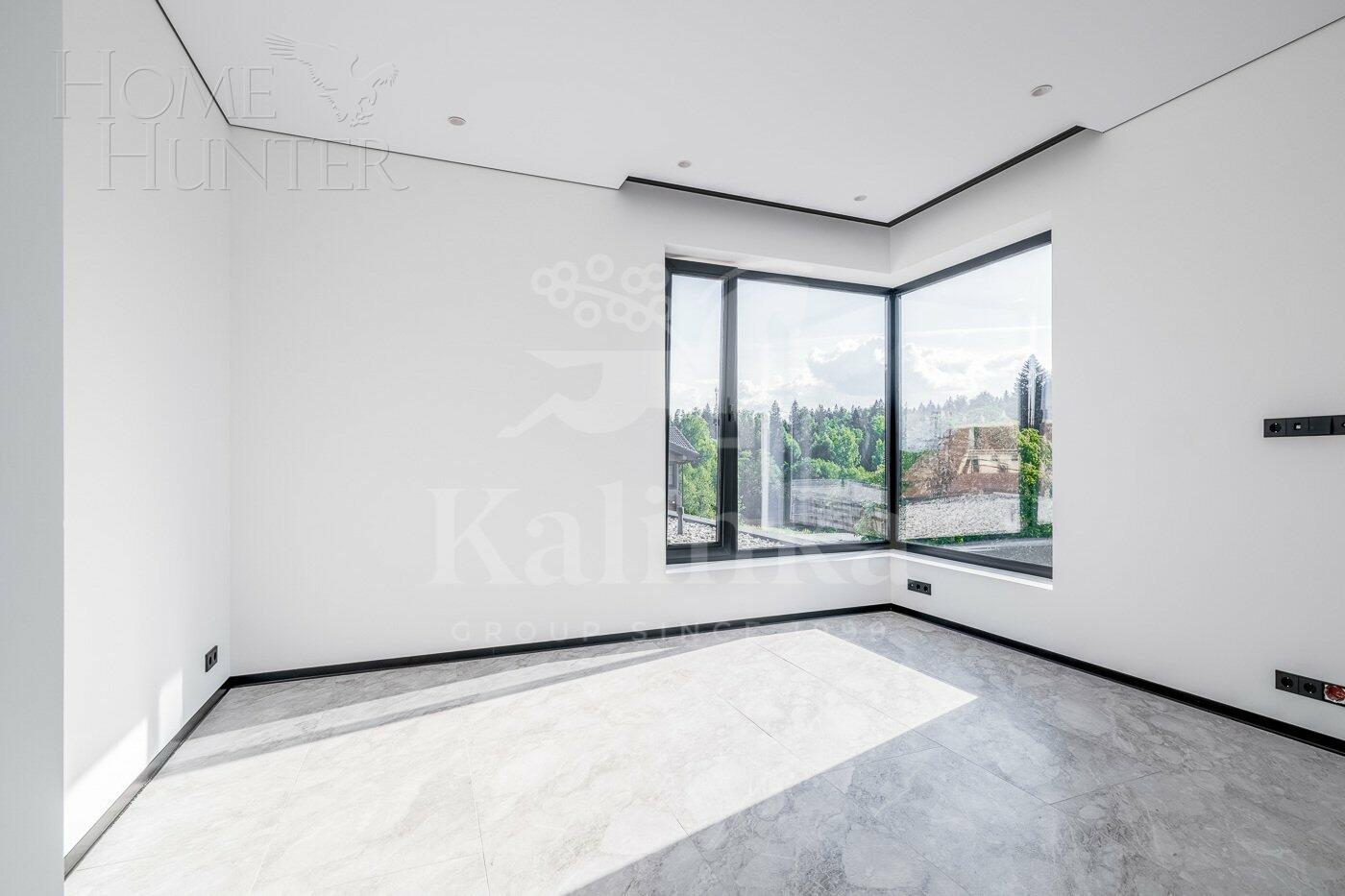 2-этажный коттедж 340 м² с отделкой