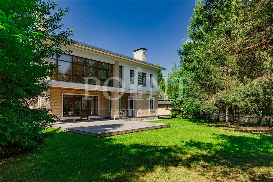 2-этажный коттедж 402.8 м² с отделкой