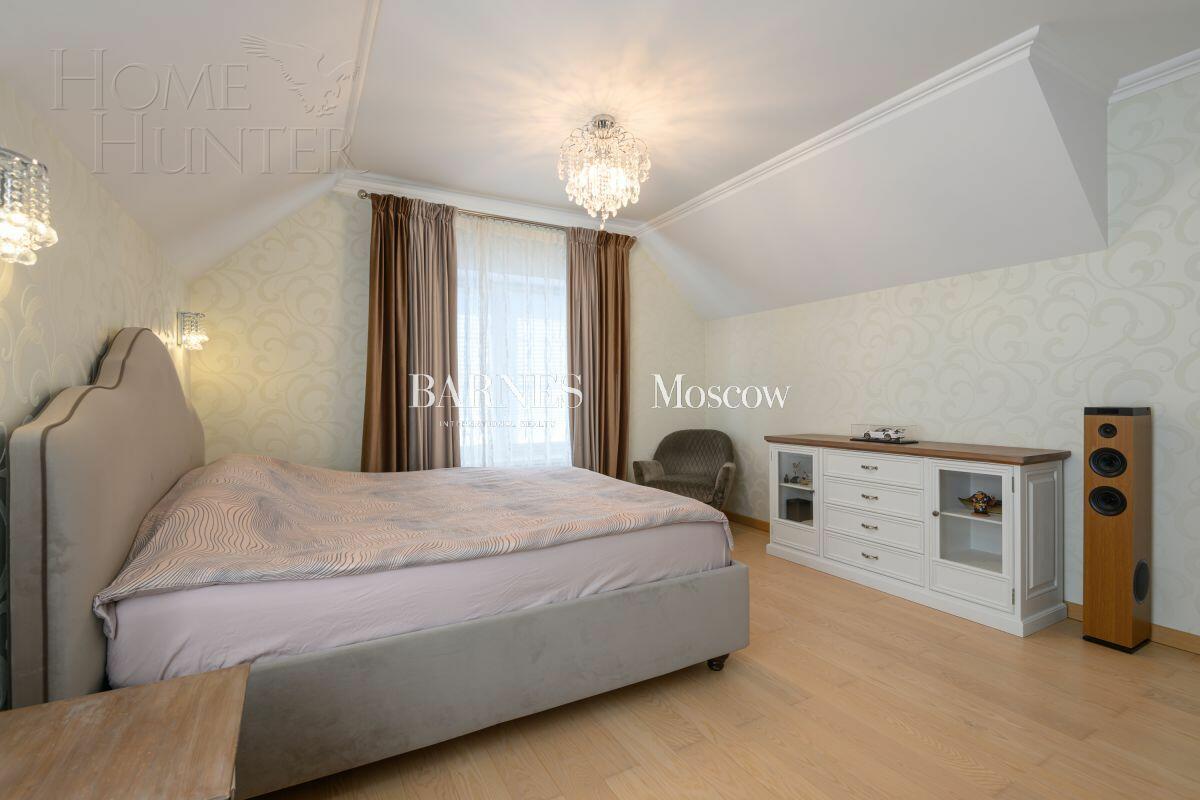 2-этажный коттедж 230 м² с отделкой