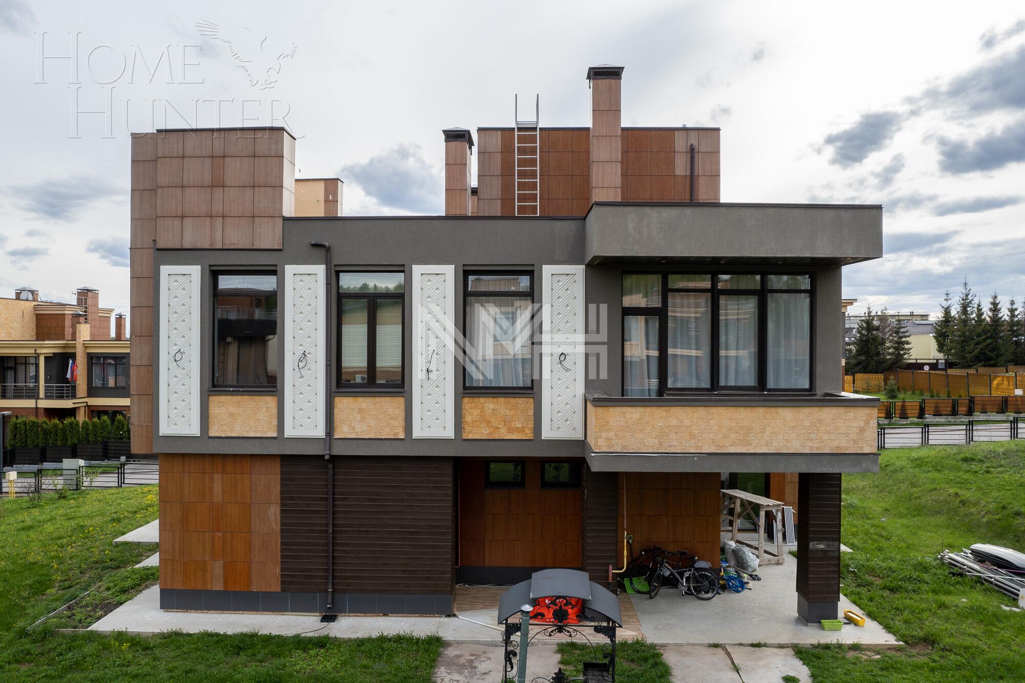 3-этажный коттедж 302 м² с отделкой
