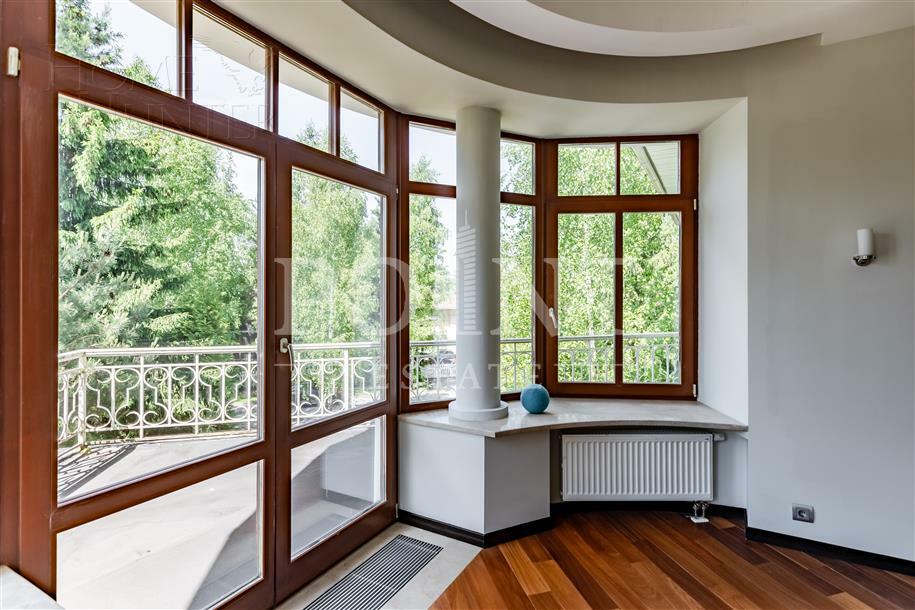 2-этажный коттедж 402.8 м² с отделкой