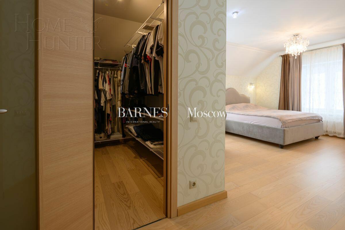 2-этажный коттедж 230 м² с отделкой
