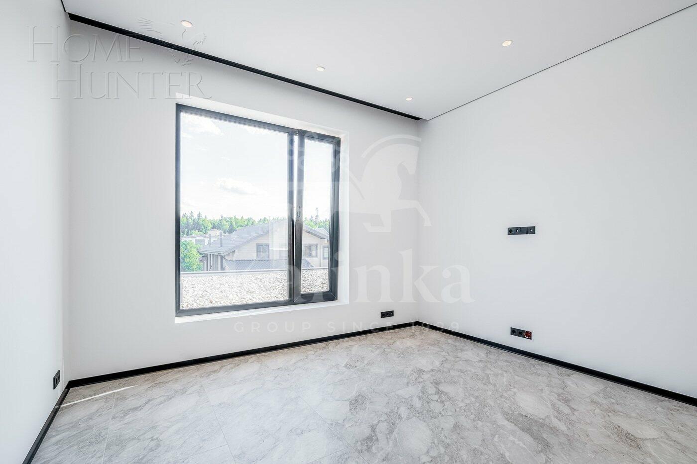 2-этажный коттедж 340 м² с отделкой