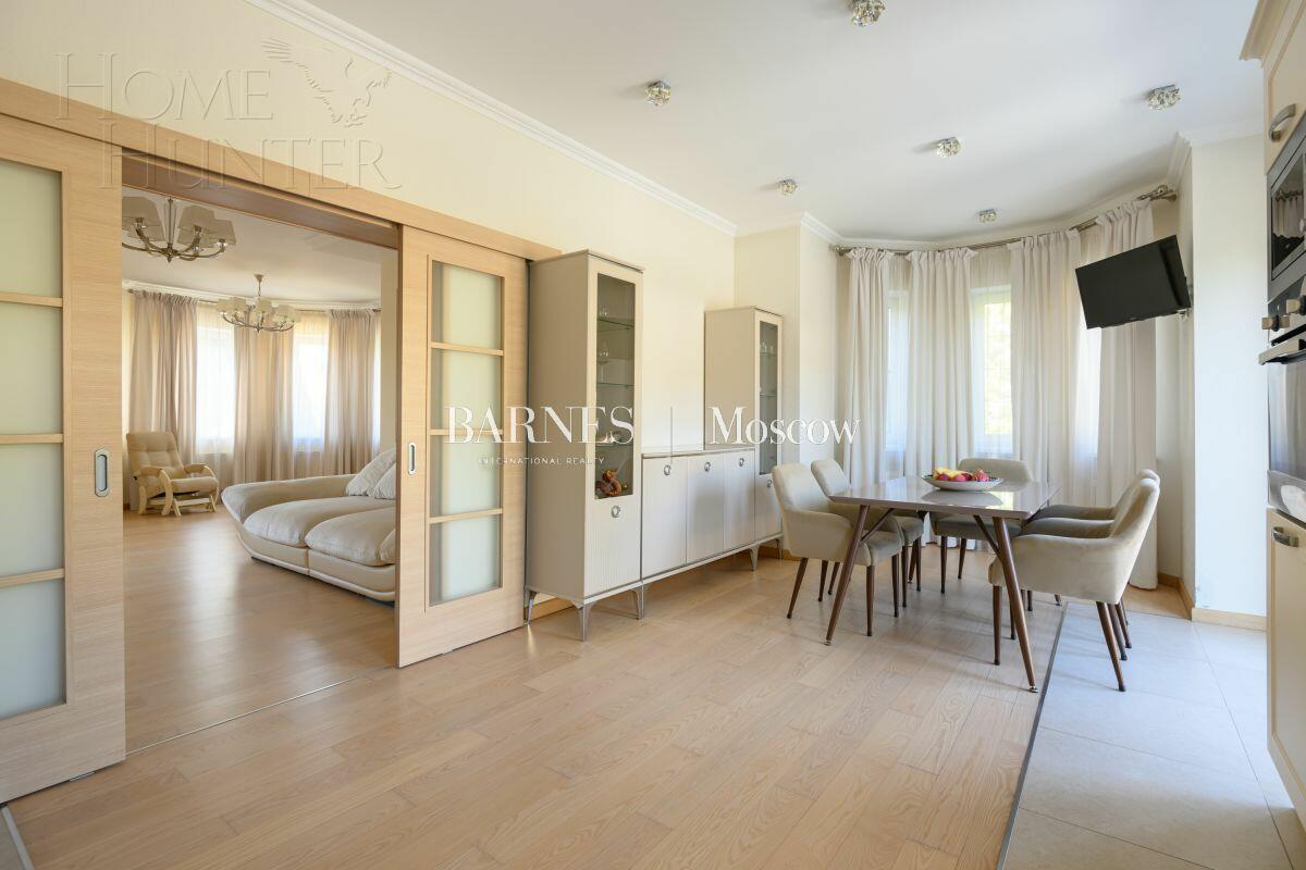 2-этажный коттедж 230 м² с отделкой