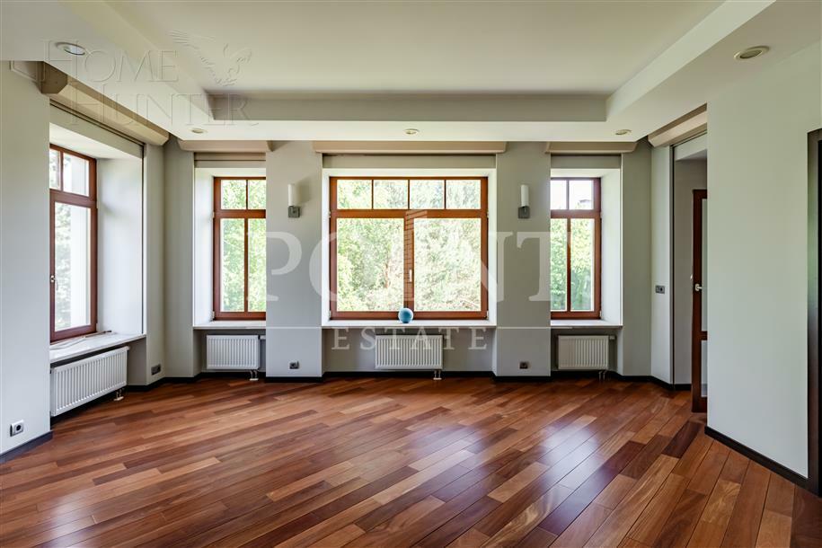 2-этажный коттедж 402.8 м² с отделкой
