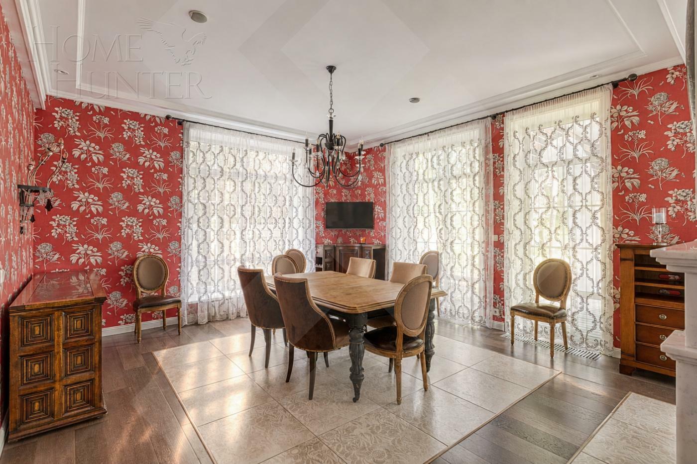 2-этажный коттедж 684.7 м² с отделкой