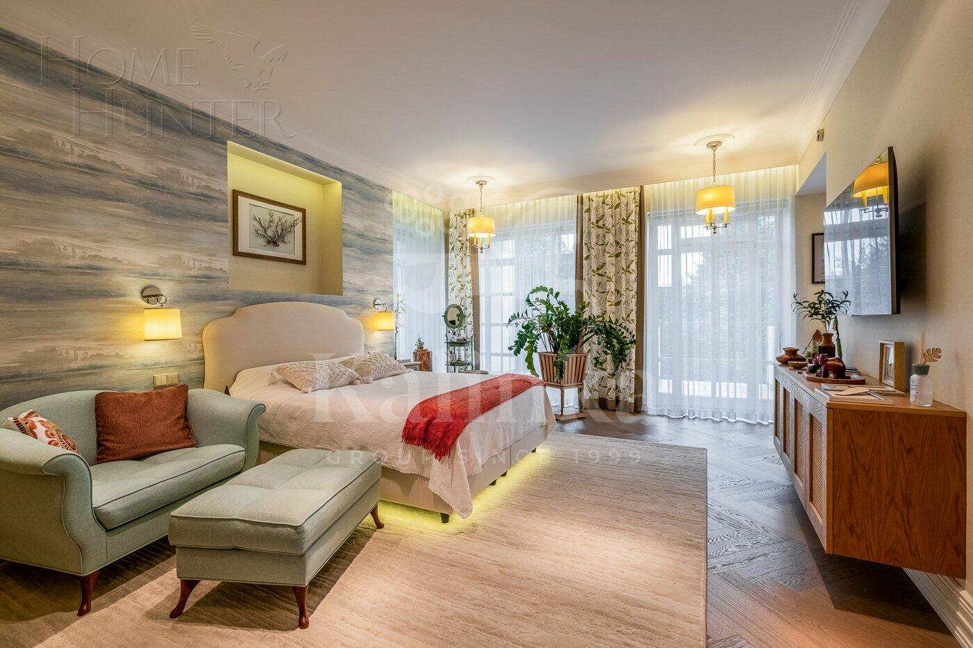 3-этажный коттедж 928.2 м² с отделкой