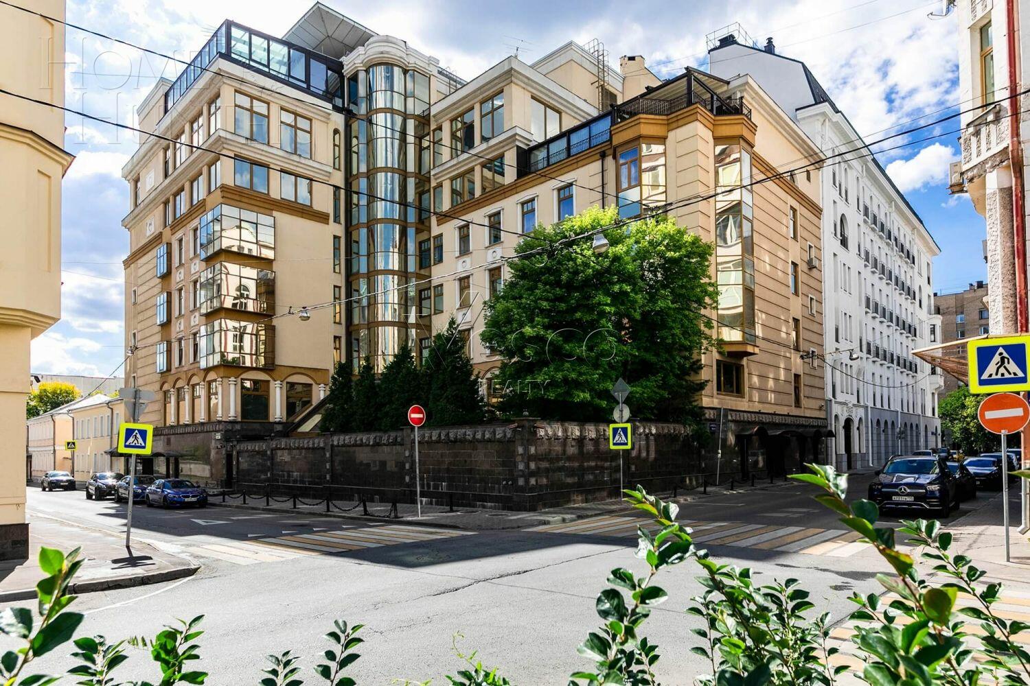 6-КОМН. ПЕНТХАУС С ОТДЕЛКОЙ 412 М² НА 4 ЭТАЖЕ