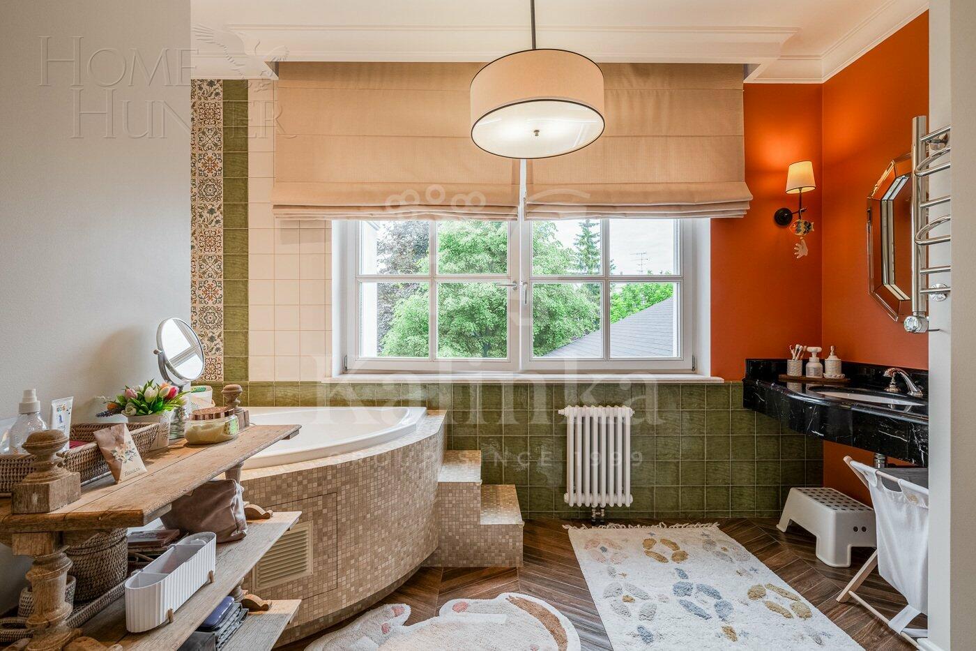 3-этажный коттедж 928.2 м² с отделкой