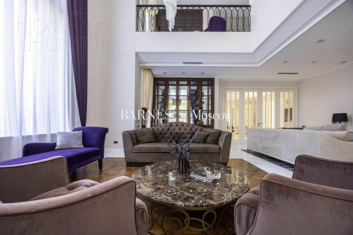 2-этажный коттедж 1 200 м² с отделкой