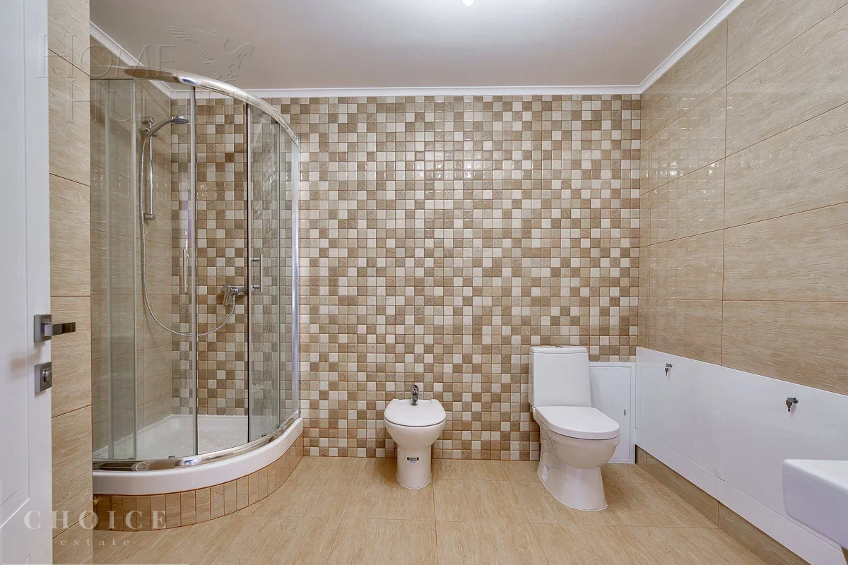 2-этажный коттедж 1 378 м² с отделкой