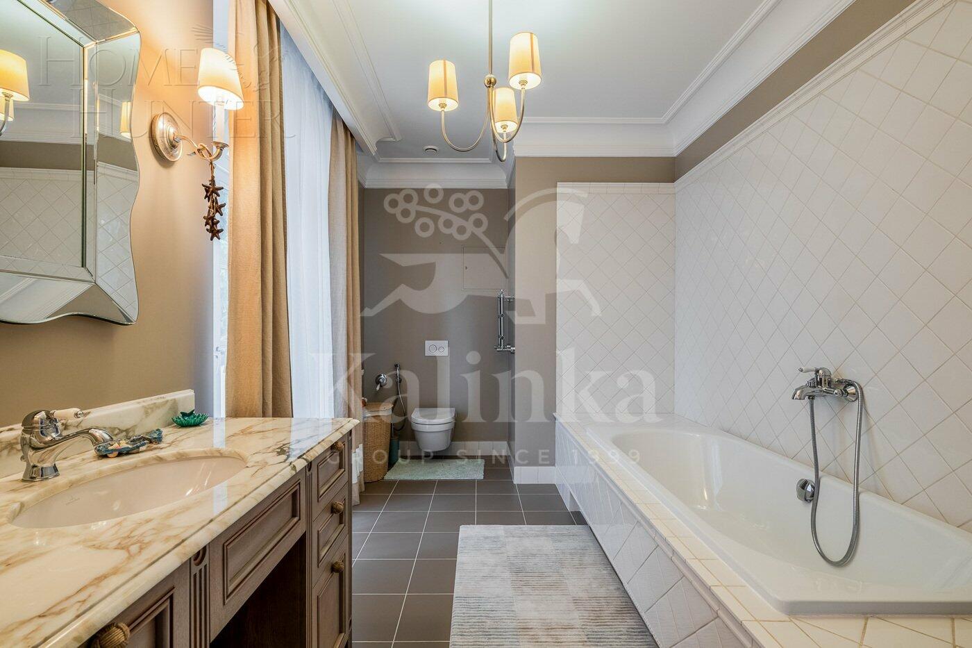 3-этажный коттедж 928.2 м² с отделкой