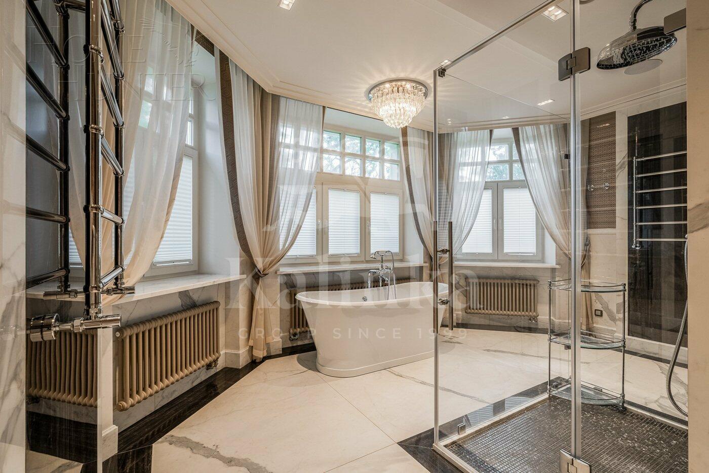 2-этажный коттедж 1 646 м² с отделкой