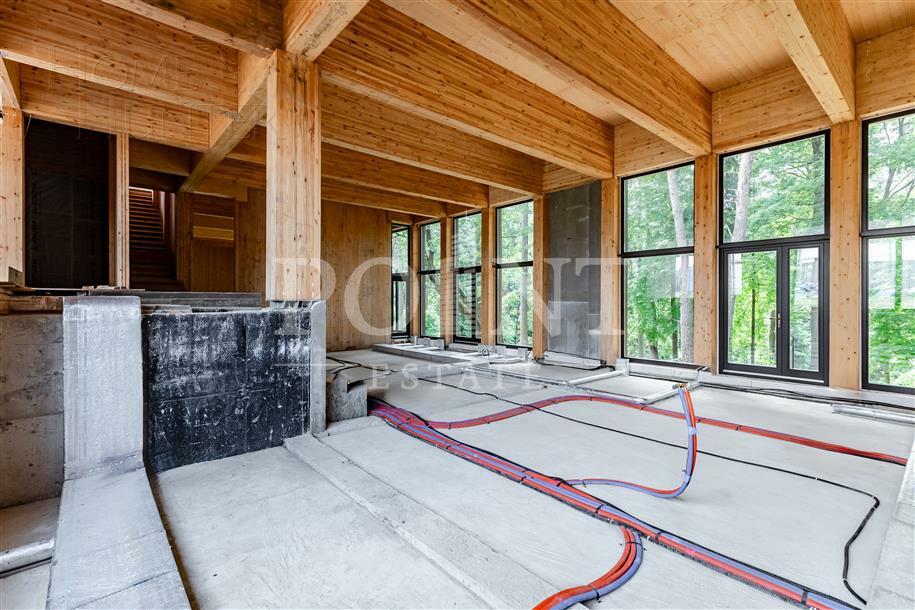 2-этажный коттедж 1 050 м² без отделки