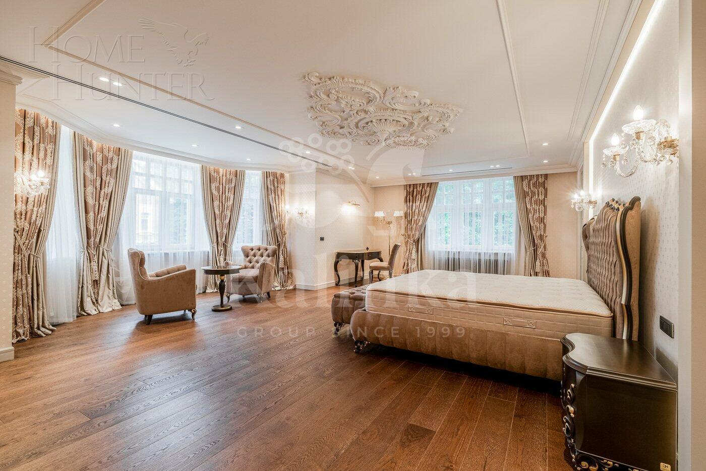 2-этажный коттедж 1 646 м² с отделкой