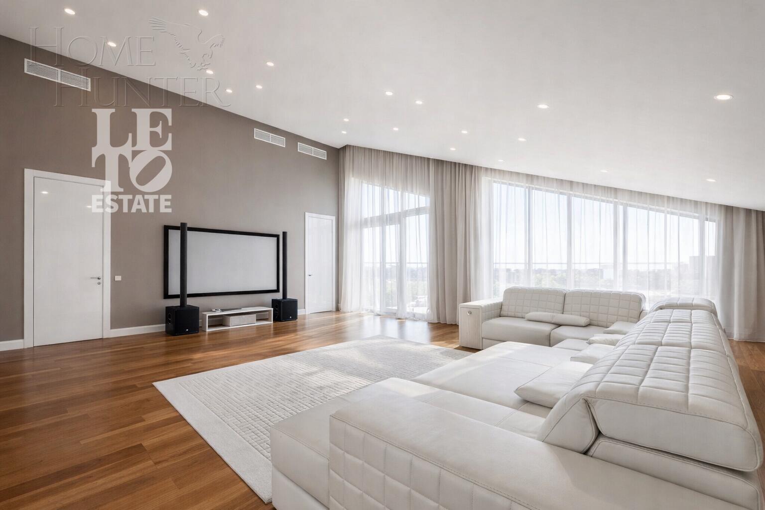 3-этажный коттедж 1 300 м² с отделкой