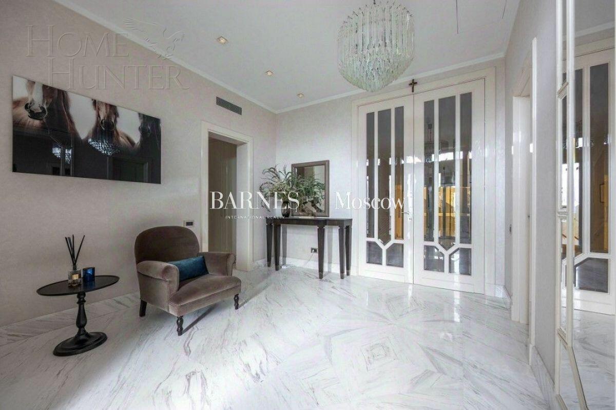 2-этажный коттедж 1 200 м² с отделкой
