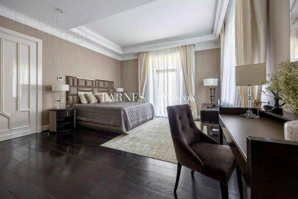 2-этажный коттедж 1 200 м² с отделкой