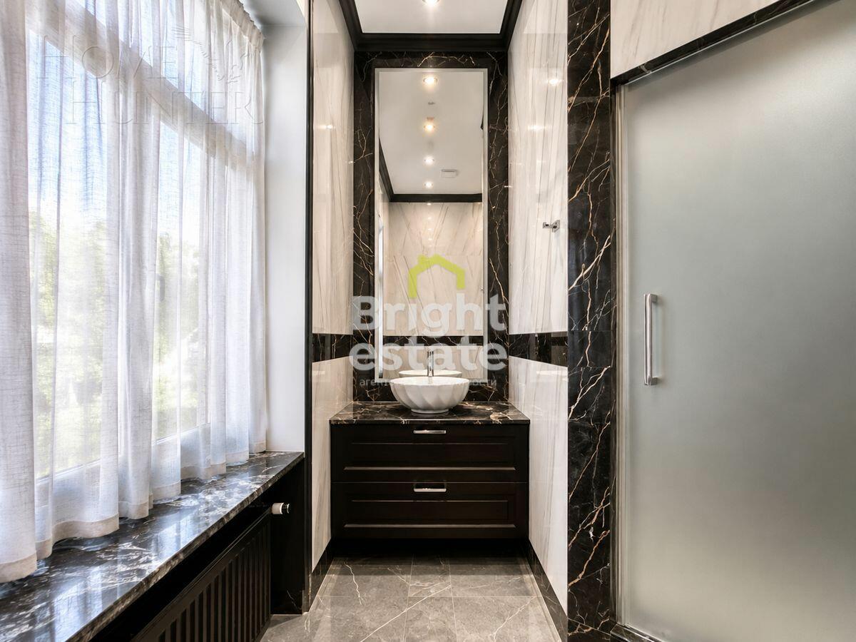 2-этажный коттедж 730 м² с отделкой
