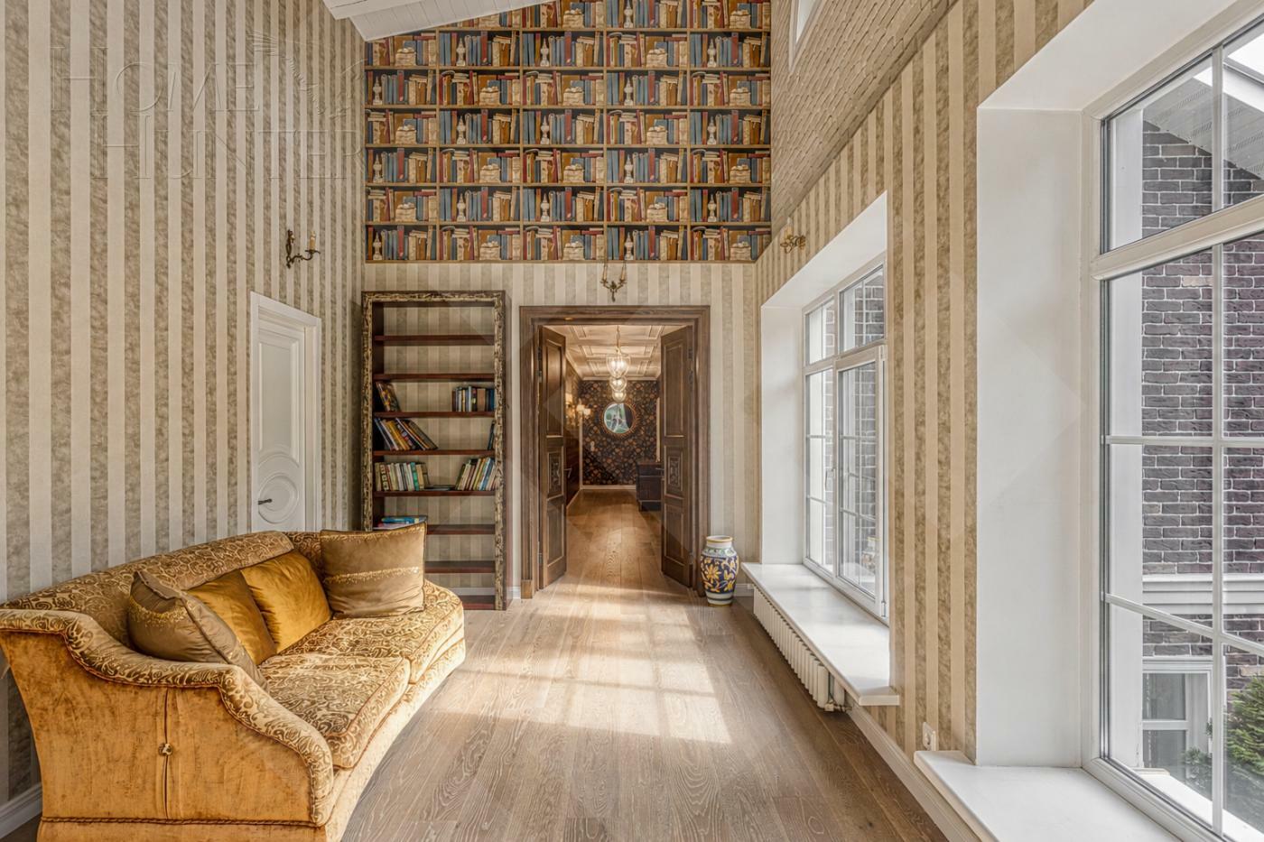 2-этажный коттедж 684.7 м² с отделкой
