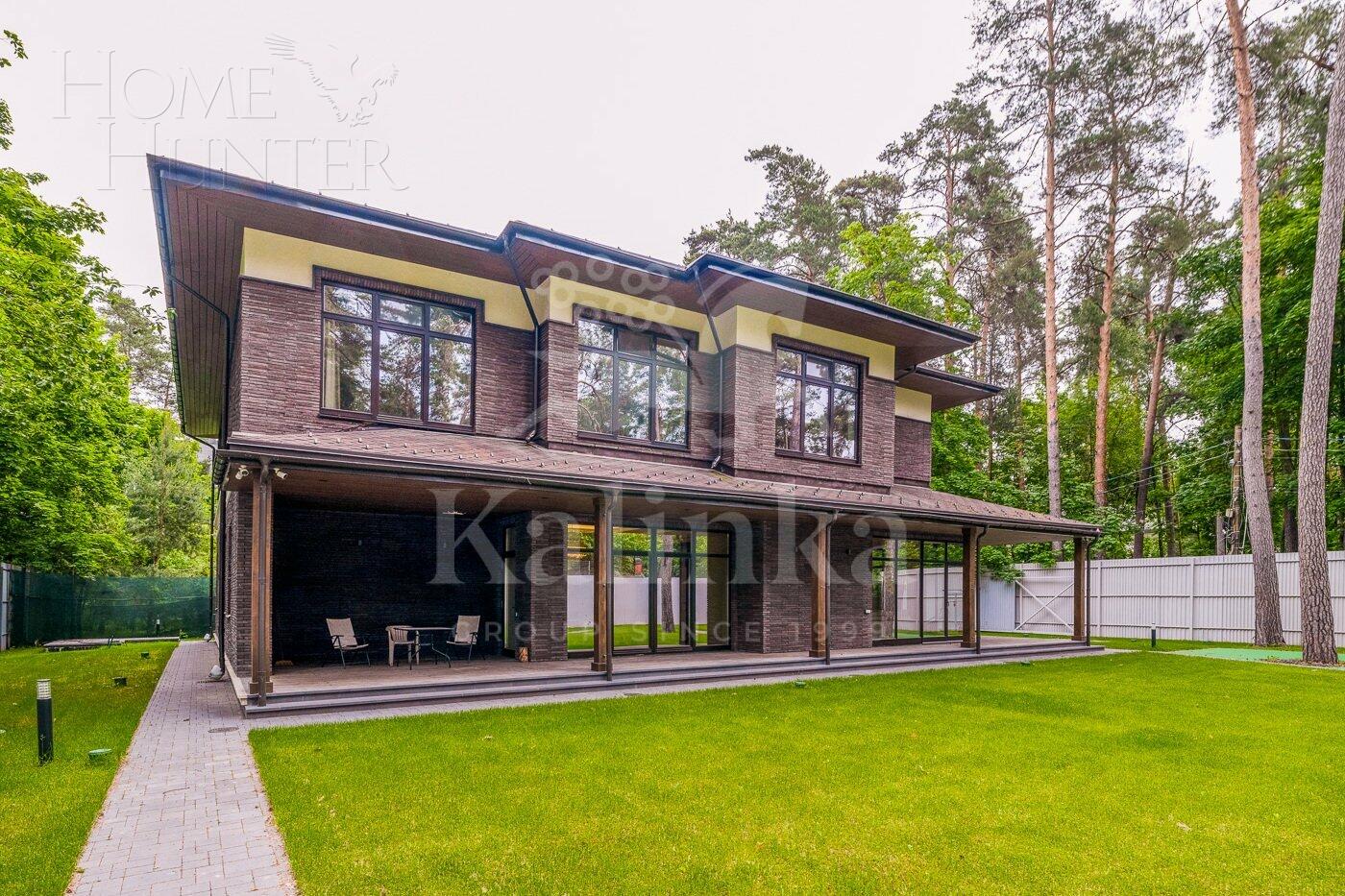 2-этажный коттедж 654.7 м² с отделкой