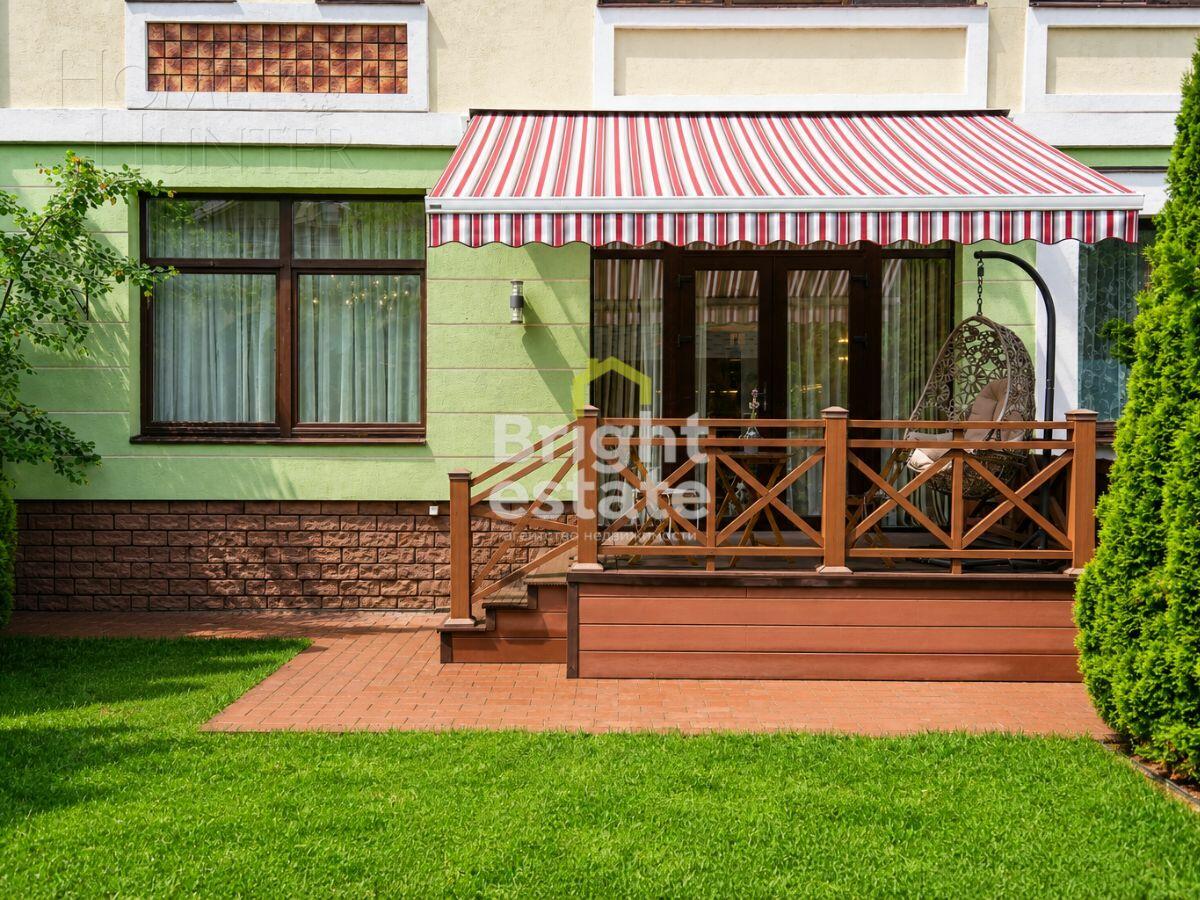 2-этажный таунхаус 240 м² с отделкой