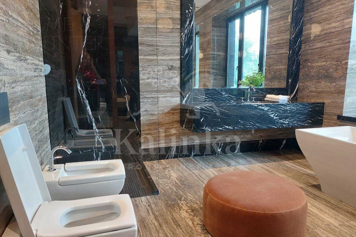 2-этажный коттедж 1 365 м² с отделкой