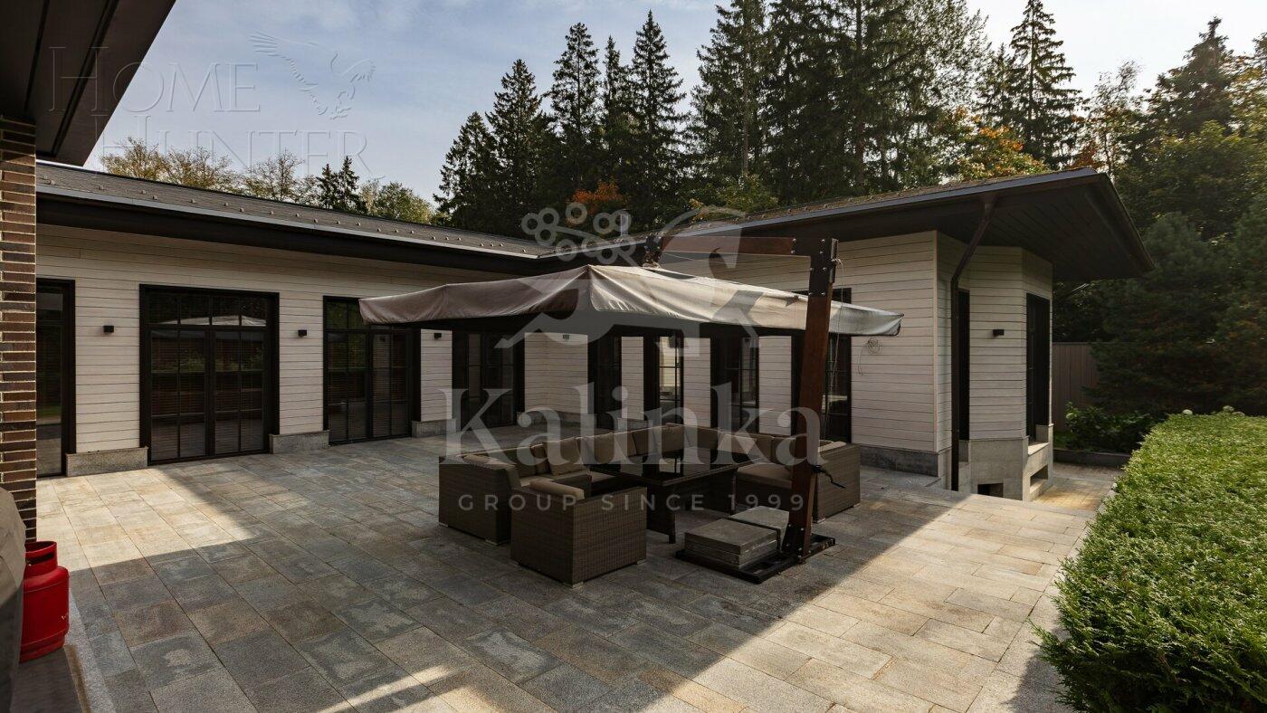 2-этажный коттедж 1 150 м² с отделкой
