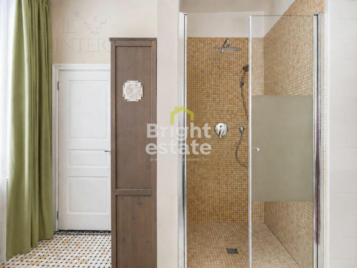 2-этажный таунхаус 240 м² с отделкой