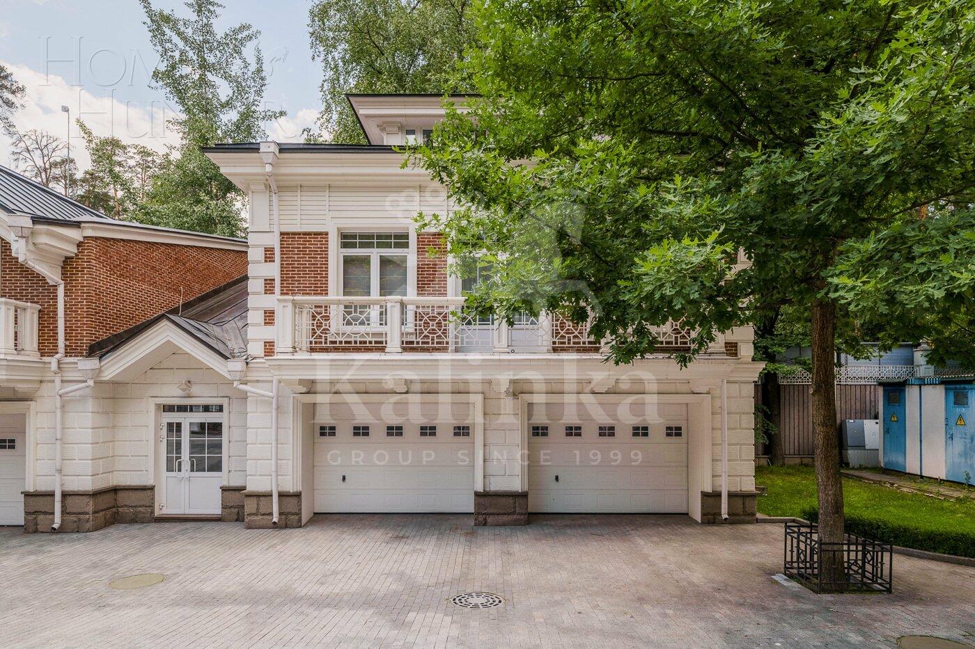 2-этажный коттедж 1 646 м² с отделкой