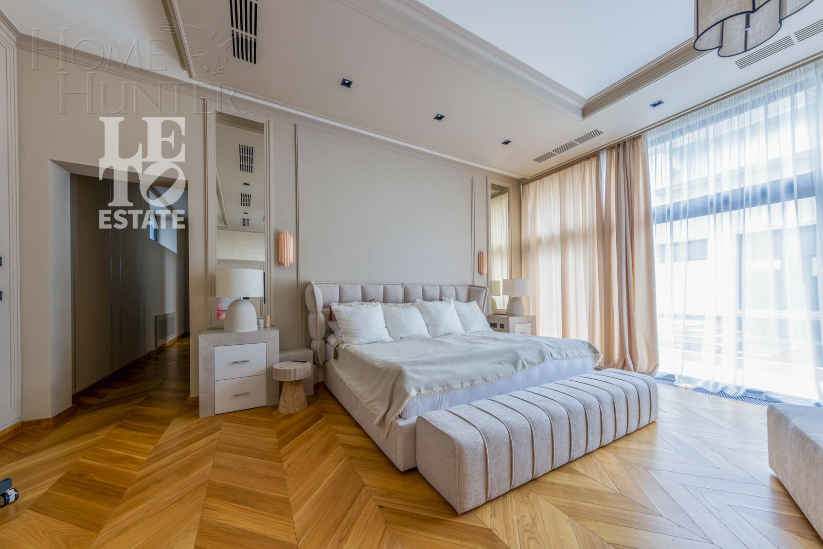 2-этажный коттедж 2 430 м² с отделкой