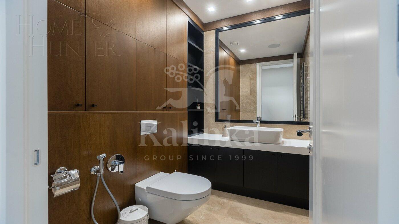 2-этажный коттедж 1 150 м² с отделкой