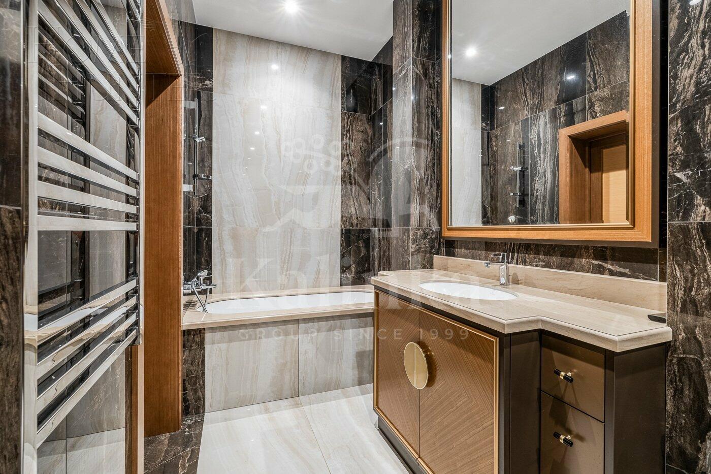 2-этажный коттедж 654.7 м² с отделкой