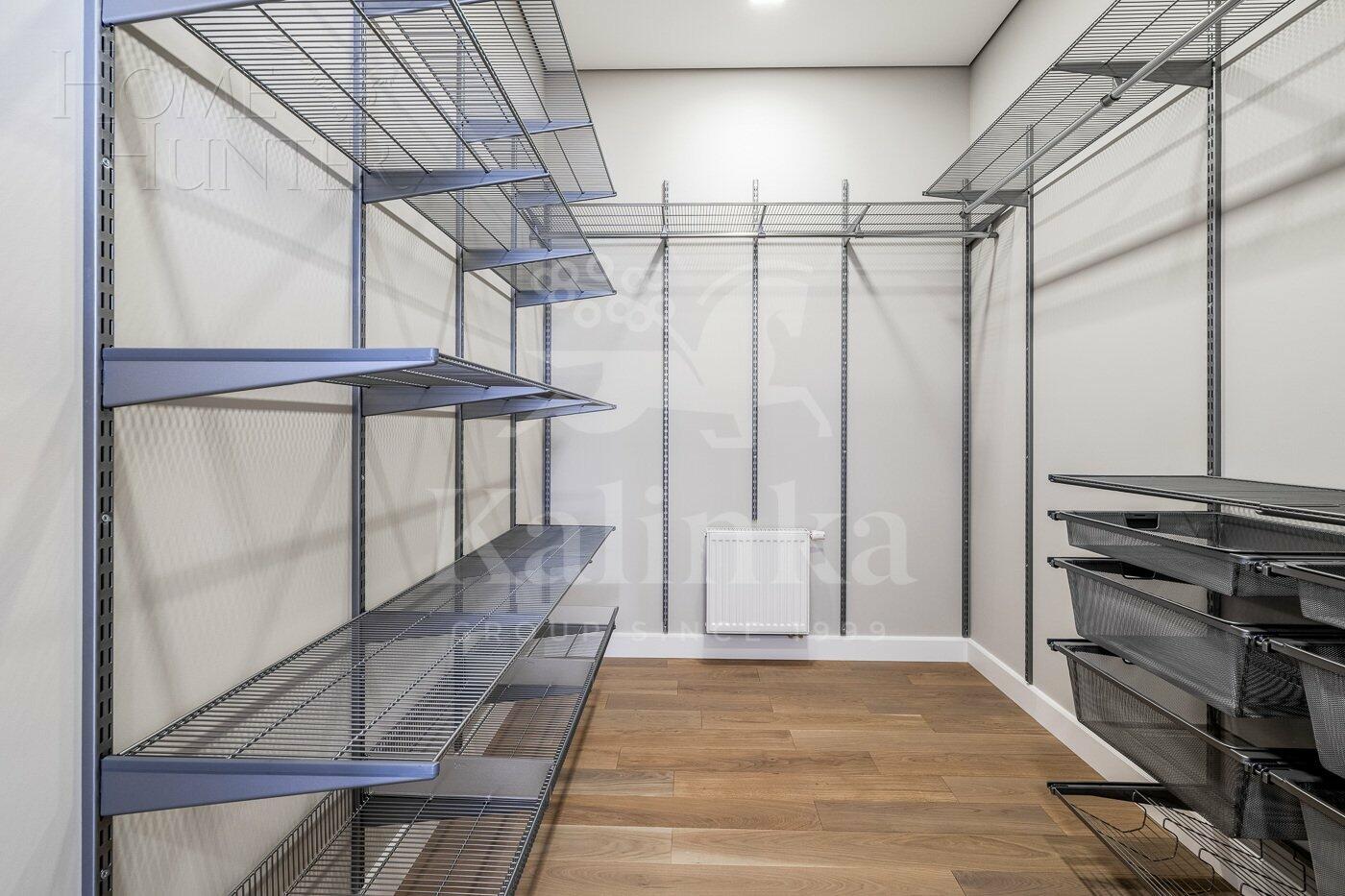 2-этажный коттедж 404.6 м² с отделкой
