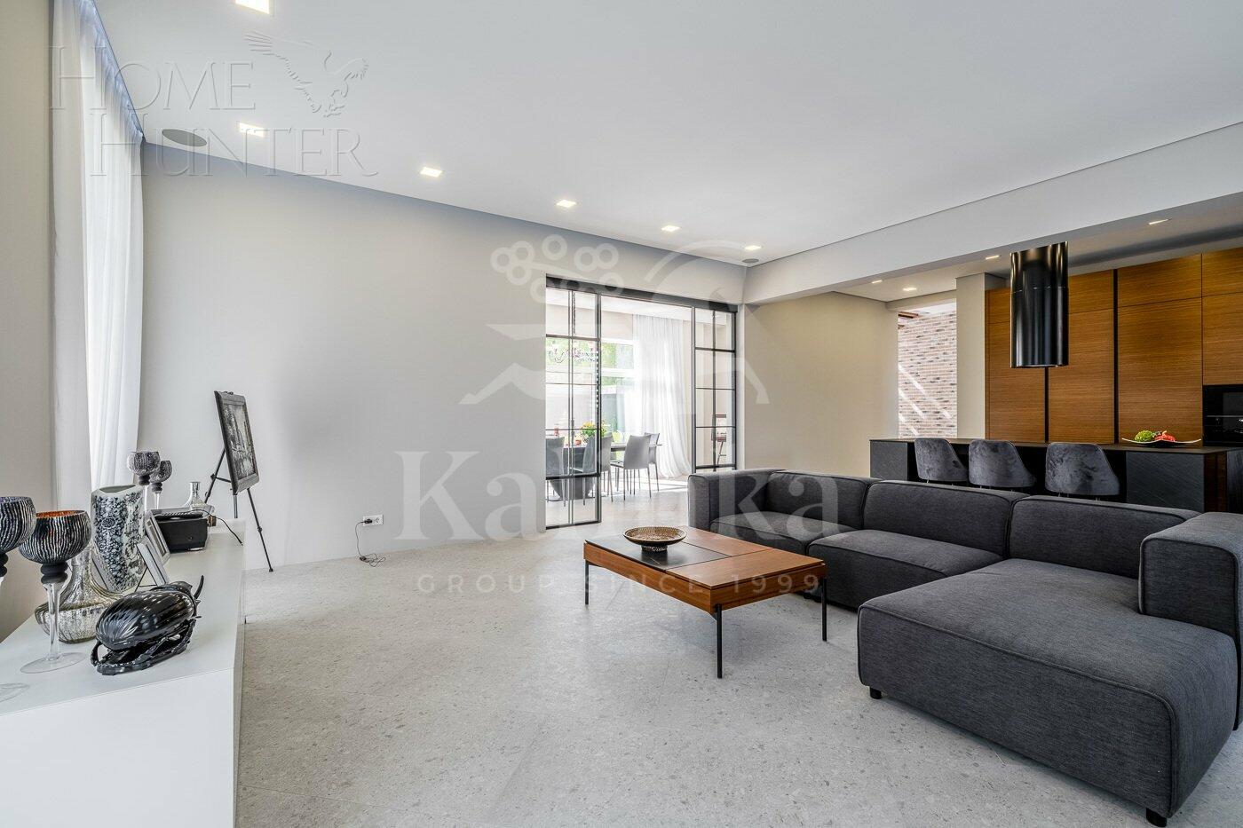2-этажный коттедж 404.6 м² с отделкой