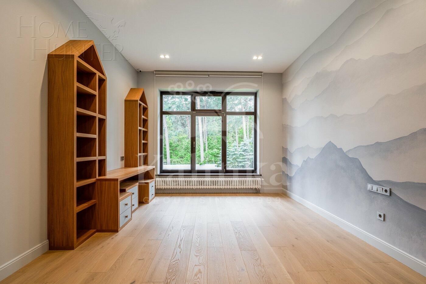 2-этажный коттедж 654.7 м² с отделкой