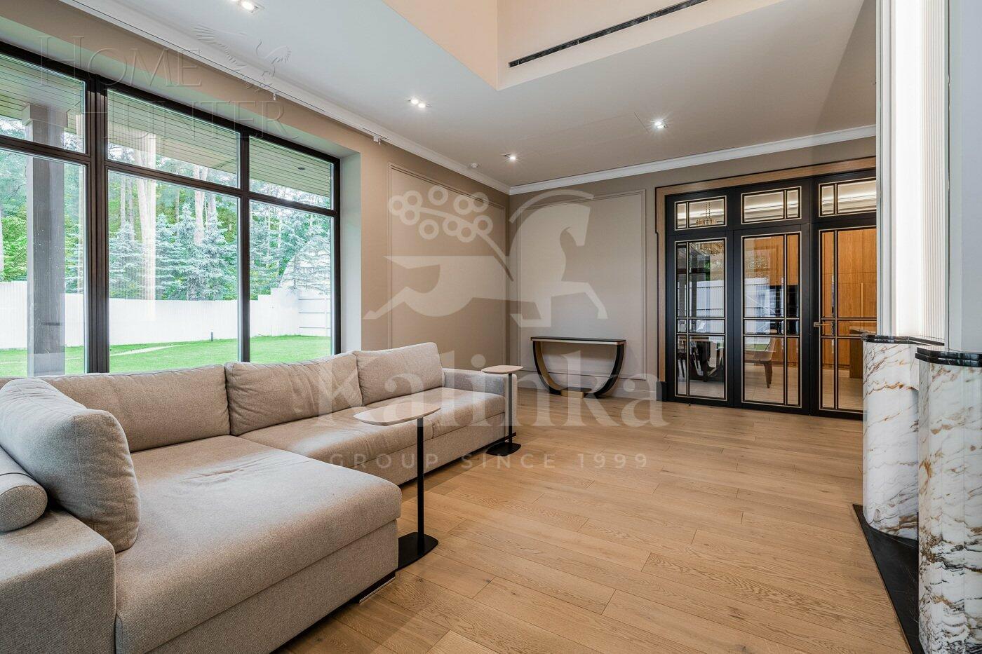 2-этажный коттедж 654.7 м² с отделкой