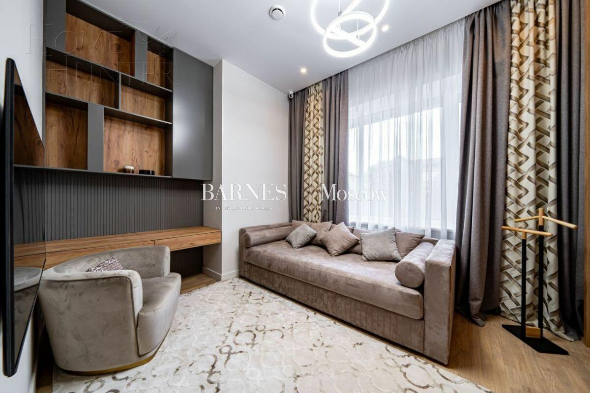 2-этажный коттедж 300 м² с отделкой